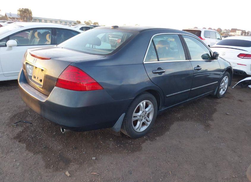 Photo 4 of 2006 Honda Accord 2.4 EX (VIN 1HGCM56856A034001)