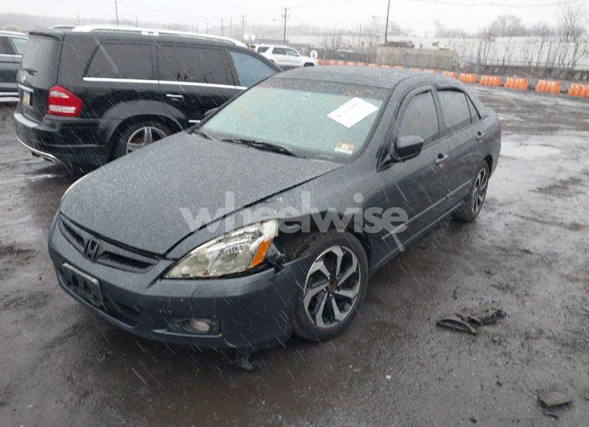 Photo 2 of 2006 Honda Accord 2.4 EX (VIN 1HGCM56856A041952)