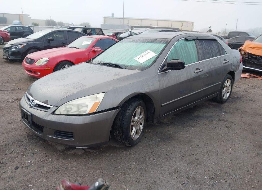Photo 2 of 2006 Honda Accord 2.4 EX (VIN 1HGCM56856A053549)