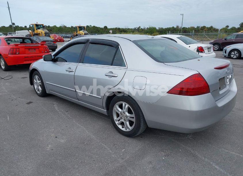 Photo 3 of 2006 Honda Accord 2.4 EX (VIN 1HGCM56856A055365)