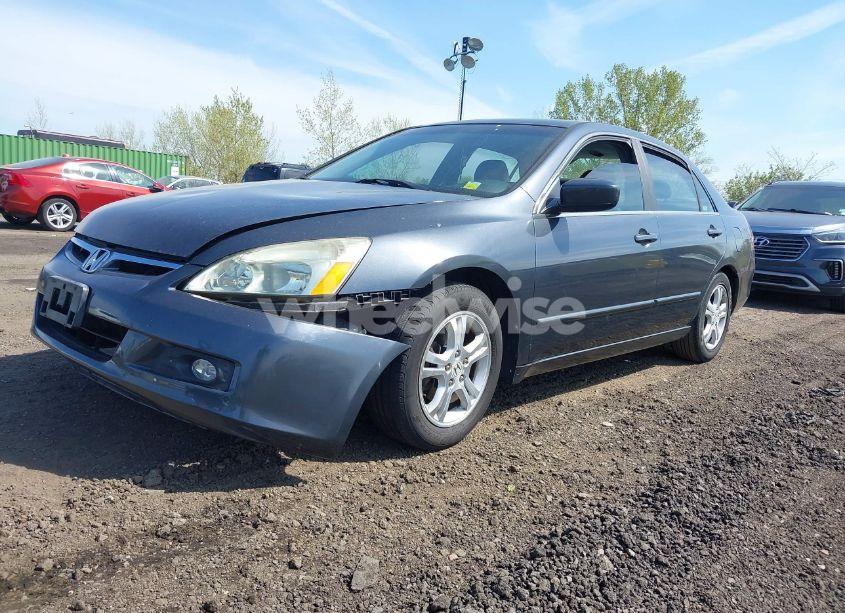 Photo 2 of 2007 Honda Accord 2.4 EX (VIN 1HGCM56857A087170)