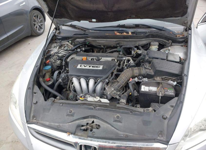 Photo 10 of 2007 Honda Accord 2.4 EX (VIN 1HGCM56857A102668)