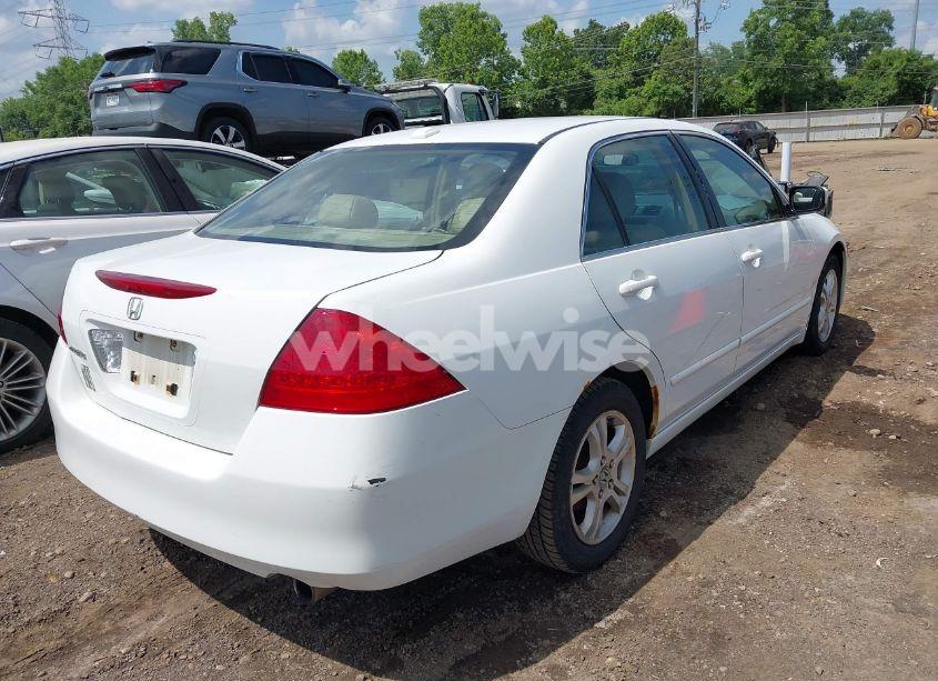 Photo 4 of 2007 Honda Accord 2.4 EX (VIN 1HGCM56857A111791)