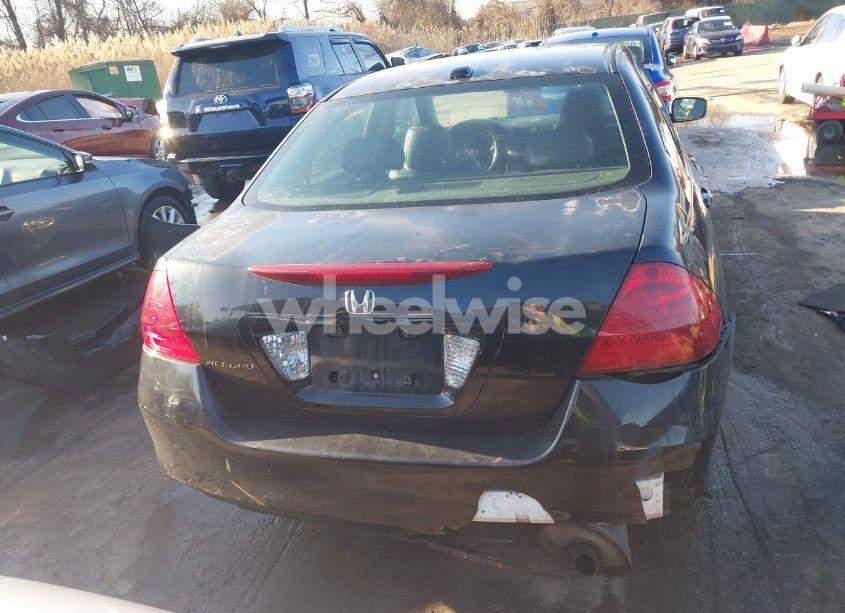 Photo 16 of 2007 Honda Accord 2.4 EX (VIN 1HGCM56857A193702)