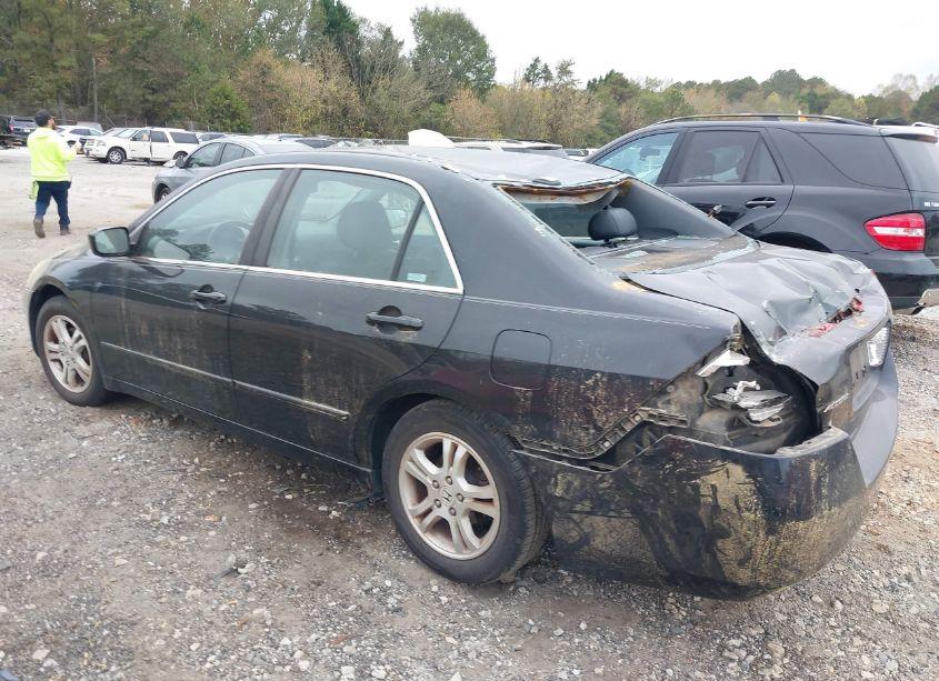 Photo 3 of 2007 Honda Accord 2.4 EX (VIN 1HGCM56857A215097)