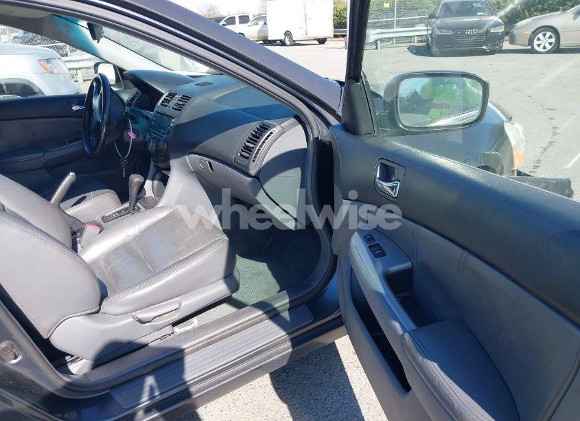 Photo 5 of 2004 Honda Accord 2.4 EX (VIN 1HGCM56864A005961)