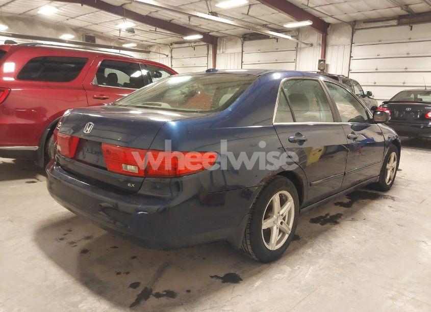Photo 4 of 2005 Honda Accord 2.4 EX (VIN 1HGCM56865A040551)