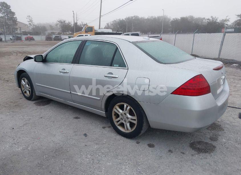 Photo 3 of 2006 Honda Accord 2.4 EX (VIN 1HGCM56866A014257)
