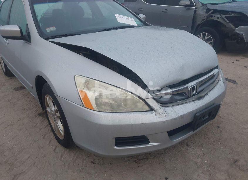 Photo 6 of 2006 Honda Accord 2.4 EX (VIN 1HGCM56866A014257)