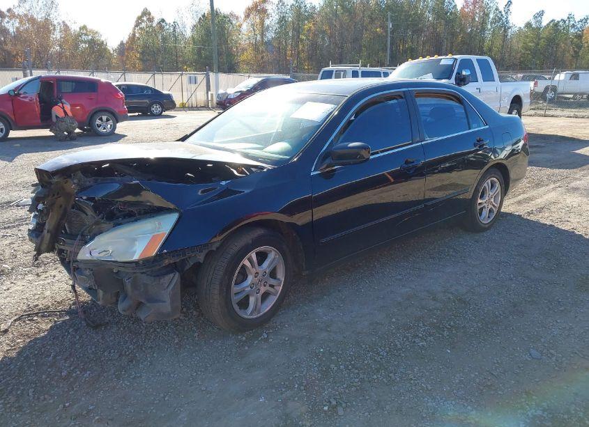 Photo 2 of 2006 Honda Accord 2.4 EX (VIN 1HGCM56866A097849)
