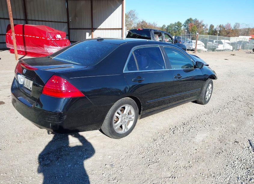 Photo 4 of 2006 Honda Accord 2.4 EX (VIN 1HGCM56866A097849)