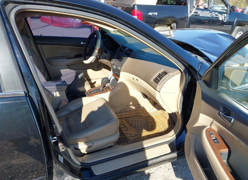 Photo 5 of 2006 Honda Accord 2.4 EX (VIN 1HGCM56866A097849)