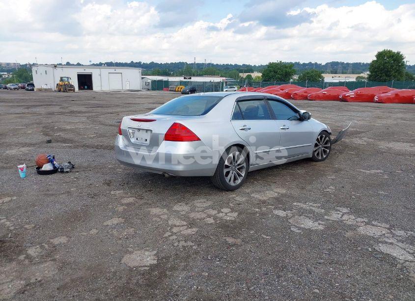 Photo 4 of 2006 Honda Accord 2.4 EX (VIN 1HGCM56866A140943)