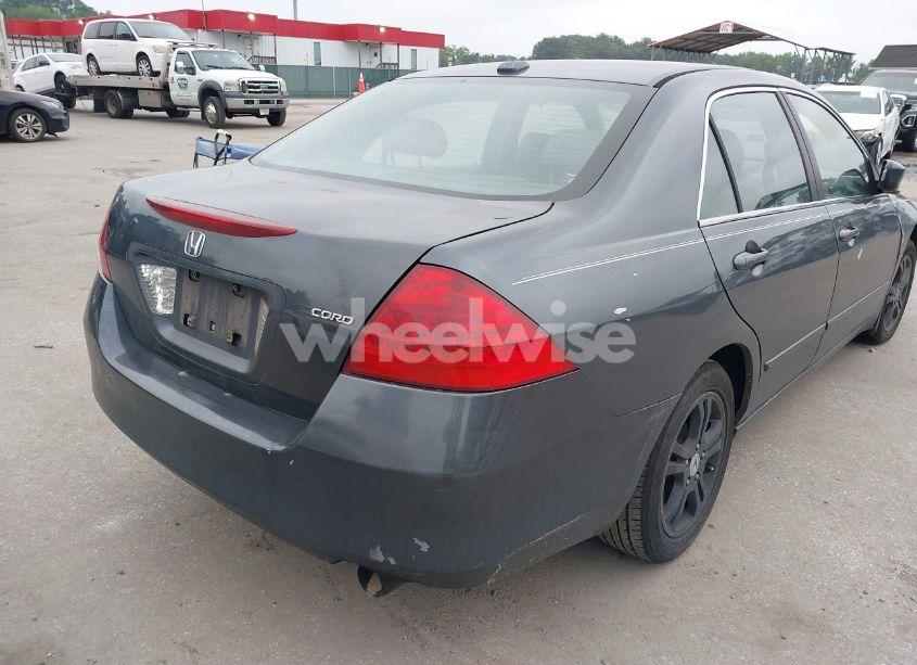 Photo 13 of 2007 Honda Accord 2.4 EX (VIN 1HGCM56867A042836)