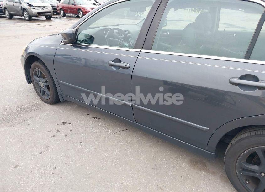 Photo 14 of 2007 Honda Accord 2.4 EX (VIN 1HGCM56867A042836)