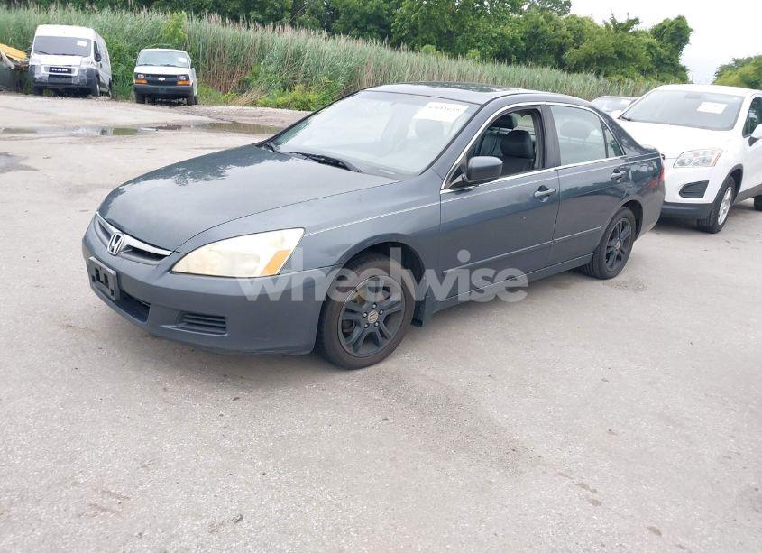 Photo 2 of 2007 Honda Accord 2.4 EX (VIN 1HGCM56867A042836)
