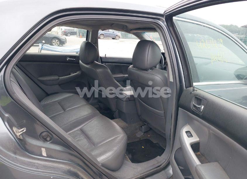 Photo 8 of 2007 Honda Accord 2.4 EX (VIN 1HGCM56867A042836)