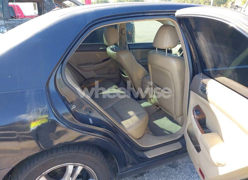 Photo 8 of 2007 Honda Accord 2.4 EX (VIN 1HGCM56867A103523)