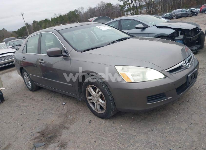 2007 Honda Accord 2.4 EX (VIN 1HGCM56867A142273) main photo