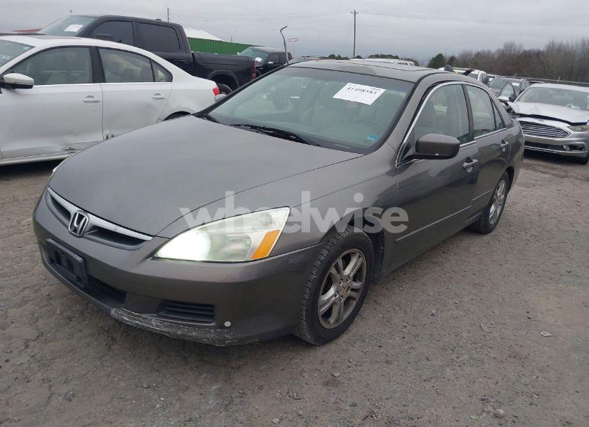 Photo 2 of 2007 Honda Accord 2.4 EX (VIN 1HGCM56867A142273)