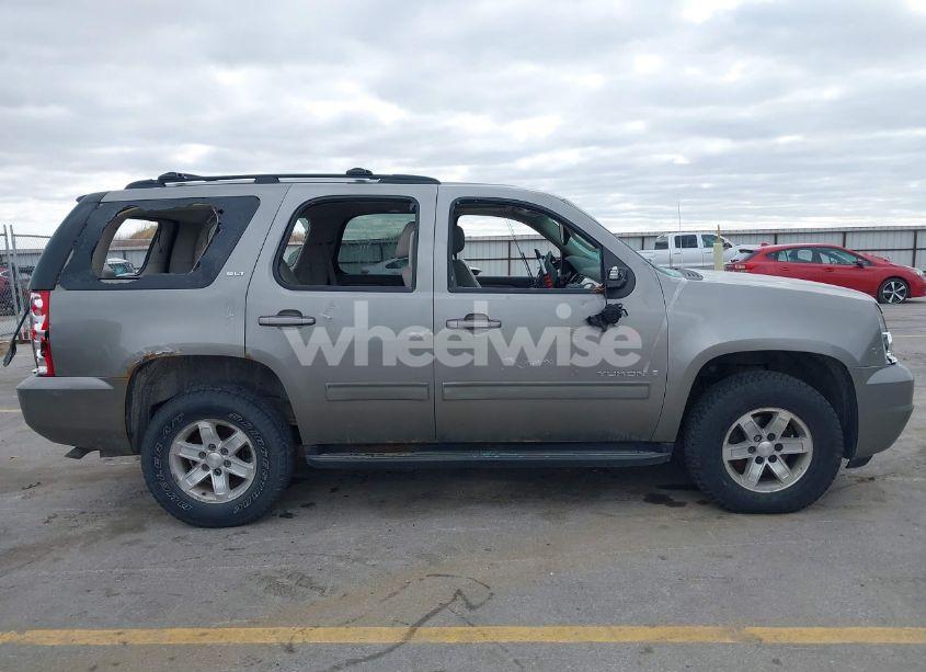 Photo 14 of 2009 Gmc Yukon SLT2 (VIN 1HGCM56874A******)