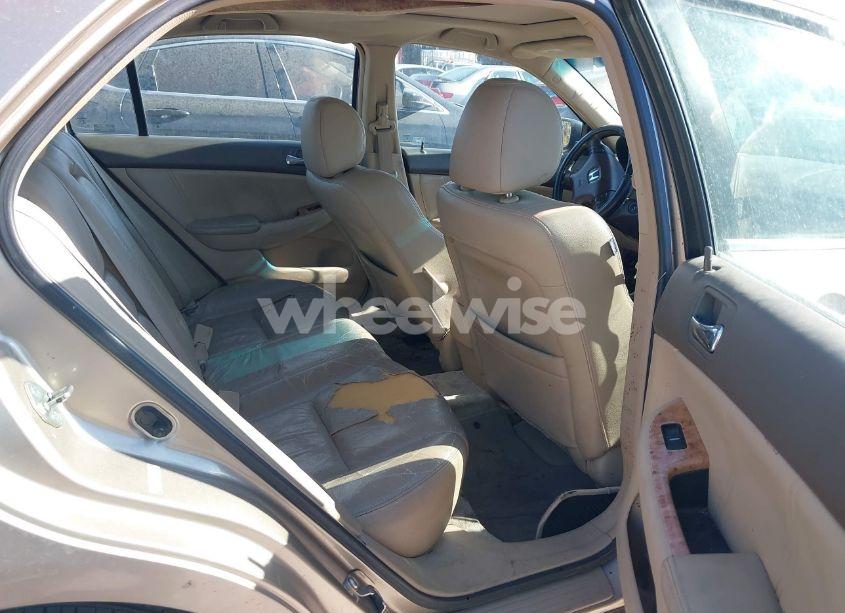 Photo 8 of 2004 Honda Accord 2.4 EX (VIN 1HGCM56874A115272)