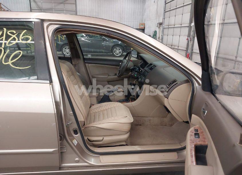 Photo 5 of 2004 Honda Accord 2.4 EX (VIN 1HGCM56874A178808)