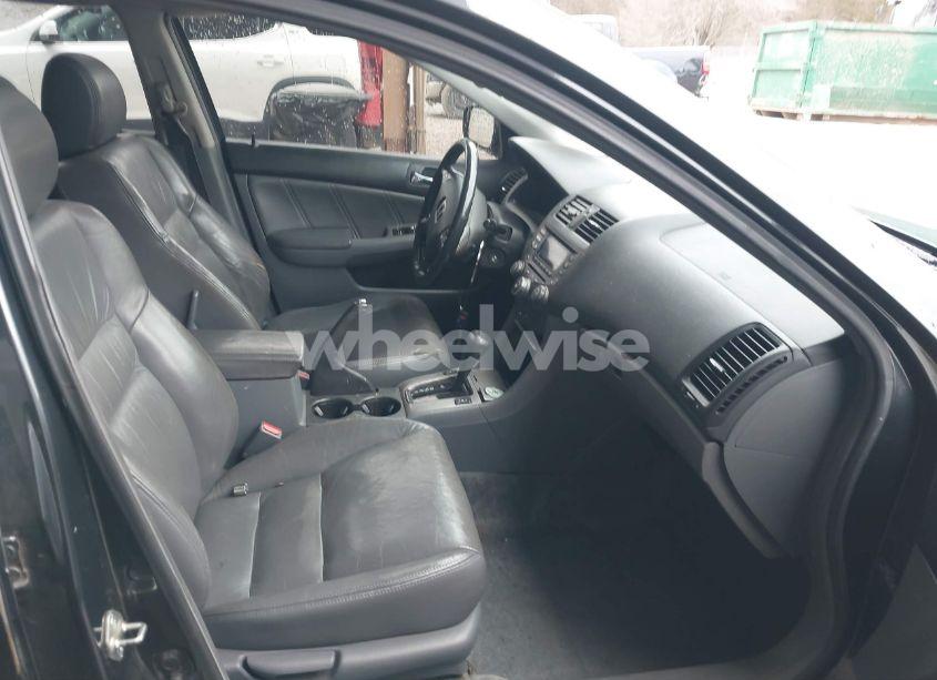 Photo 5 of 2005 Honda Accord 2.4 EX (VIN 1HGCM56875A003637)