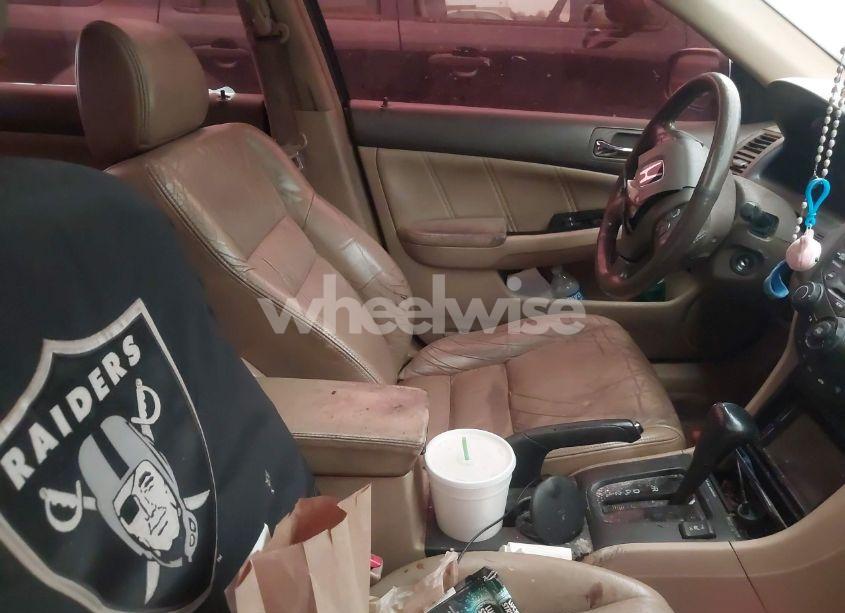 Photo 5 of 2005 Honda Accord 2.4 EX (VIN 1HGCM56875A069377)