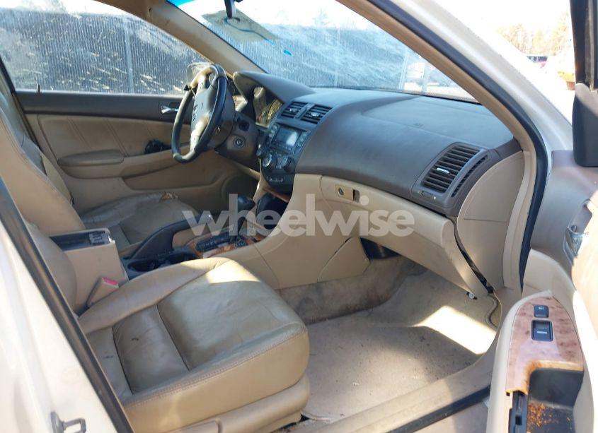 Photo 5 of 2005 Honda Accord 2.4 EX (VIN 1HGCM56875A124216)