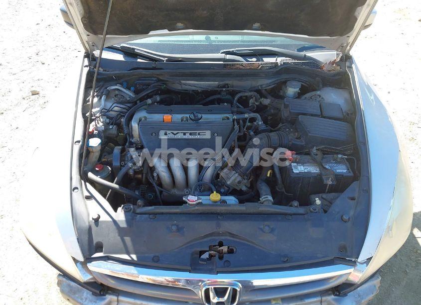Photo 10 of 2006 Honda Accord 2.4 EX (VIN 1HGCM56876A059790)
