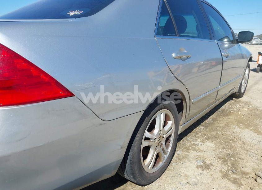 Photo 17 of 2006 Honda Accord 2.4 EX (VIN 1HGCM56876A059790)