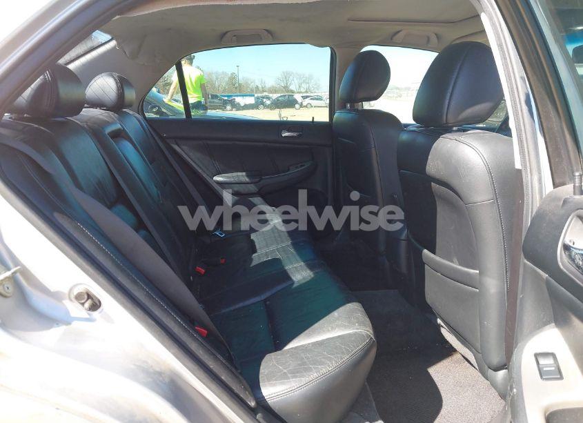 Photo 8 of 2006 Honda Accord 2.4 EX (VIN 1HGCM56876A059790)