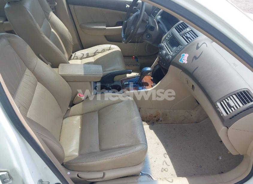 Photo 5 of 2006 Honda Accord 2.4 EX (VIN 1HGCM56876A156861)