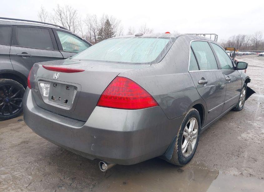 Photo 4 of 2006 Honda Accord 2.4 EX (VIN 1HGCM56876A176771)