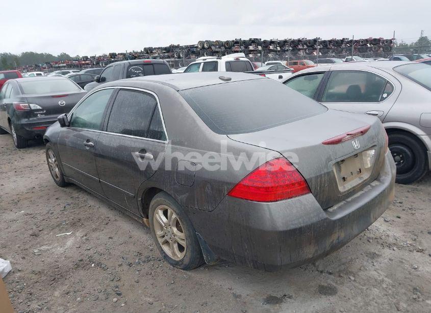 Photo 3 of 2007 Honda Accord 2.4 EX (VIN 1HGCM56877A051898)