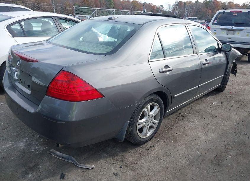 Photo 4 of 2007 Honda Accord 2.4 EX (VIN 1HGCM56877A088787)