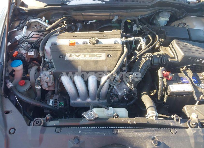 Photo 10 of 2004 Honda Accord 2.4 EX (VIN 1HGCM56884A105317)
