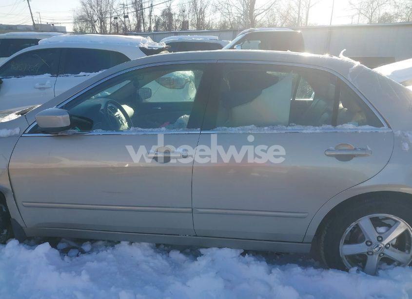 Photo 15 of 2004 Honda Accord 2.4 EX (VIN 1HGCM56884A105317)
