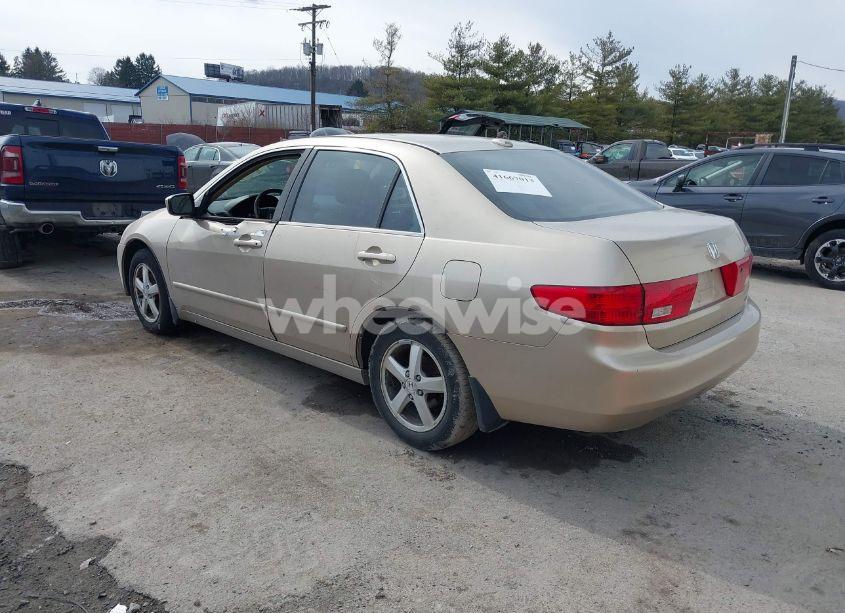 Photo 3 of 2005 Honda Accord 2.4 EX (VIN 1HGCM56885A072773)