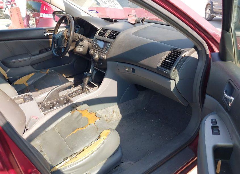 Photo 5 of 2005 Honda Accord 2.4 EX (VIN 1HGCM56885A088679)