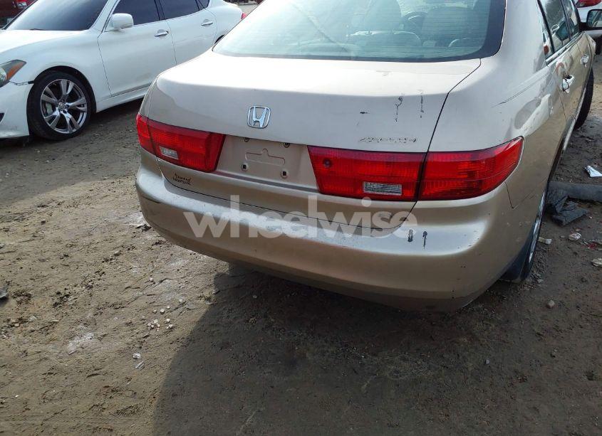 Photo 16 of 2005 Honda Accord 2.4 EX (VIN 1HGCM56885A182772)
