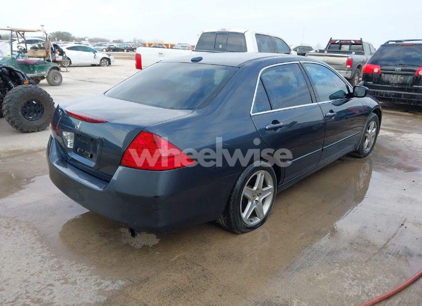 Photo 4 of 2006 Honda Accord 2.4 EX (VIN 1HGCM56886A043338)