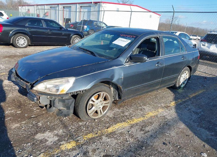 Photo 2 of 2007 Honda Accord 2.4 EX (VIN 1HGCM56887A012124)
