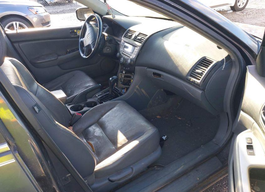 Photo 5 of 2007 Honda Accord 2.4 EX (VIN 1HGCM56887A012124)