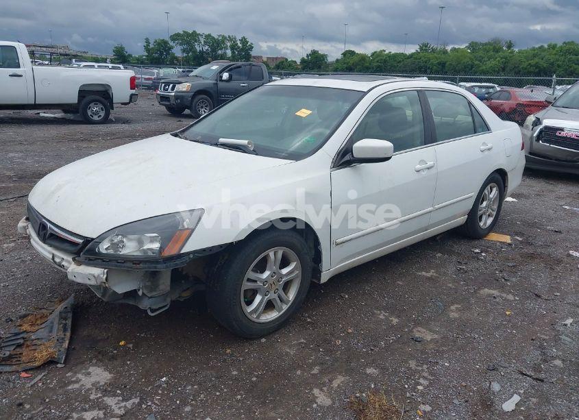 Photo 2 of 2007 Honda Accord EX (VIN 1HGCM56887A021115)