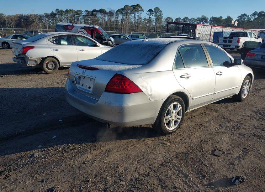 Photo 4 of 2007 Honda Accord 2.4 EX (VIN 1HGCM56887A026735)