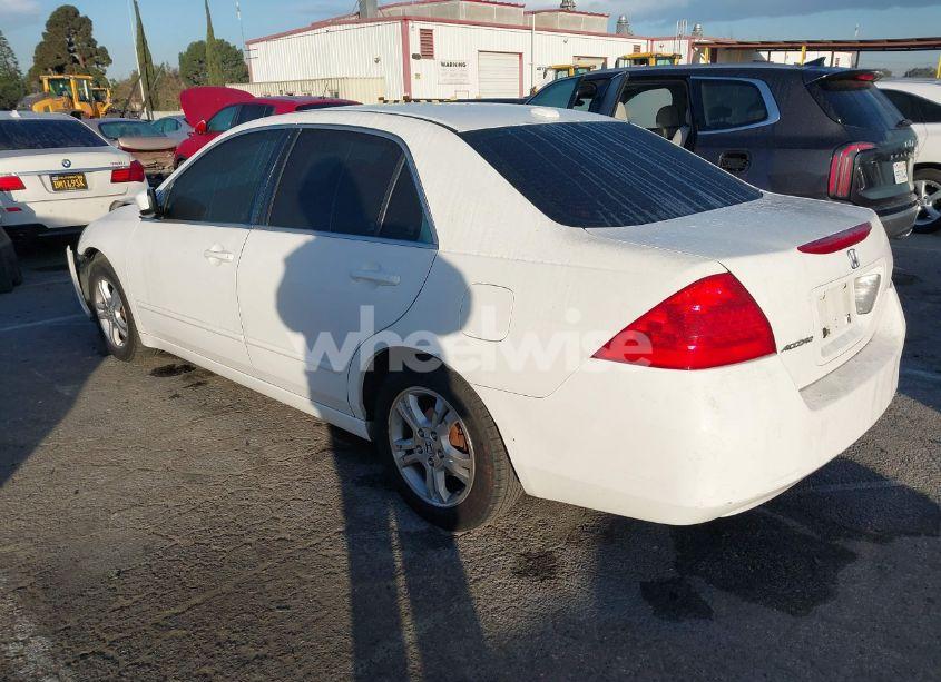 Photo 3 of 2007 Honda Accord 2.4 EX (VIN 1HGCM56887A078060)