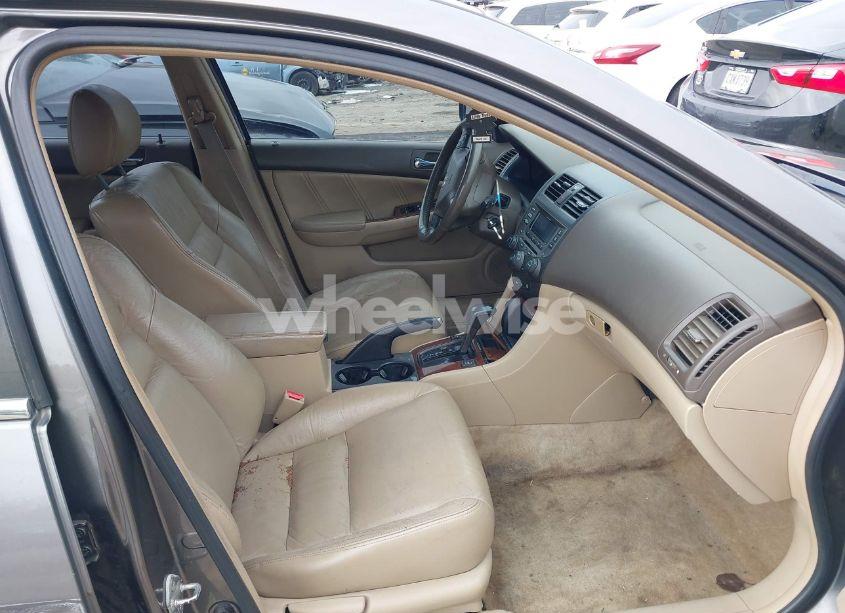 Photo 5 of 2007 Honda Accord 2.4 EX (VIN 1HGCM56887A141013)