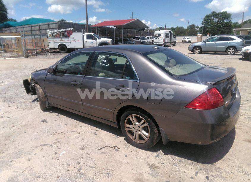 Photo 3 of 2007 Honda Accord 2.4 EX (VIN 1HGCM56887A142291)